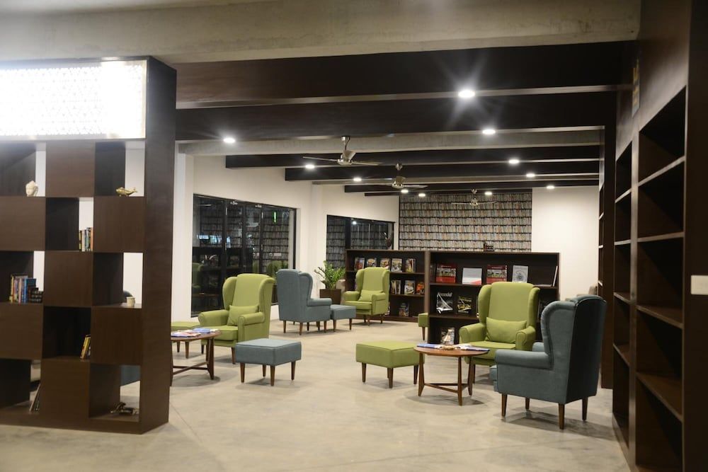 MWC Club by Downtown 3