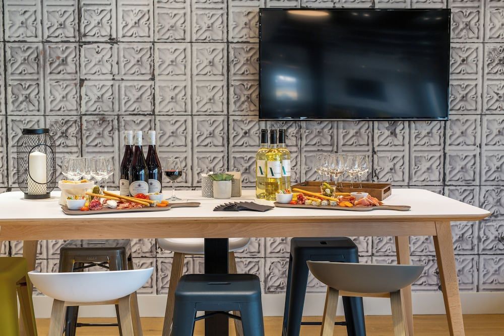 Campanile Laval Nord 3