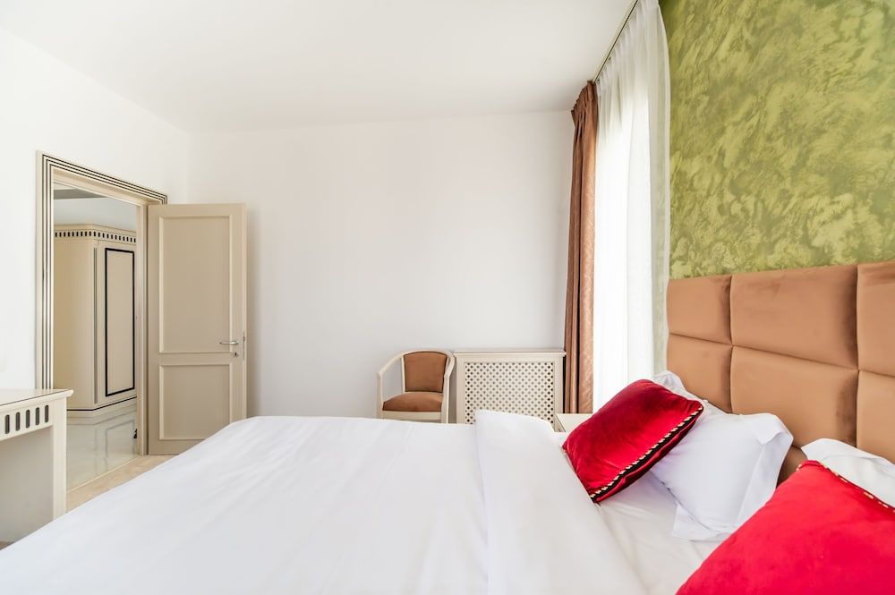 Miramare Residence 2