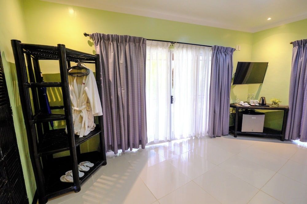 Malapascua Exotic Island Dive and Beach Resort 3