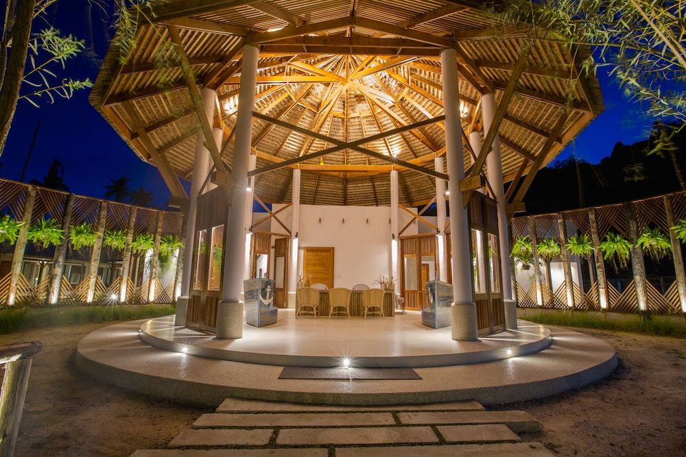 Rest Sea Resort 3