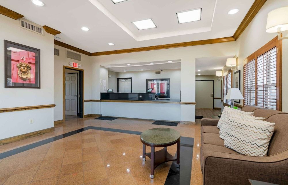 Extended Stay America Suites Kansas City Lenexa 87th St 2