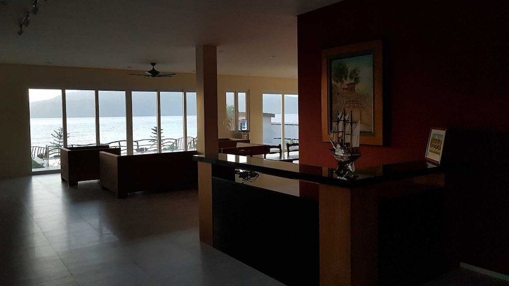 Paradiso Rito Waterfront Oasis 3