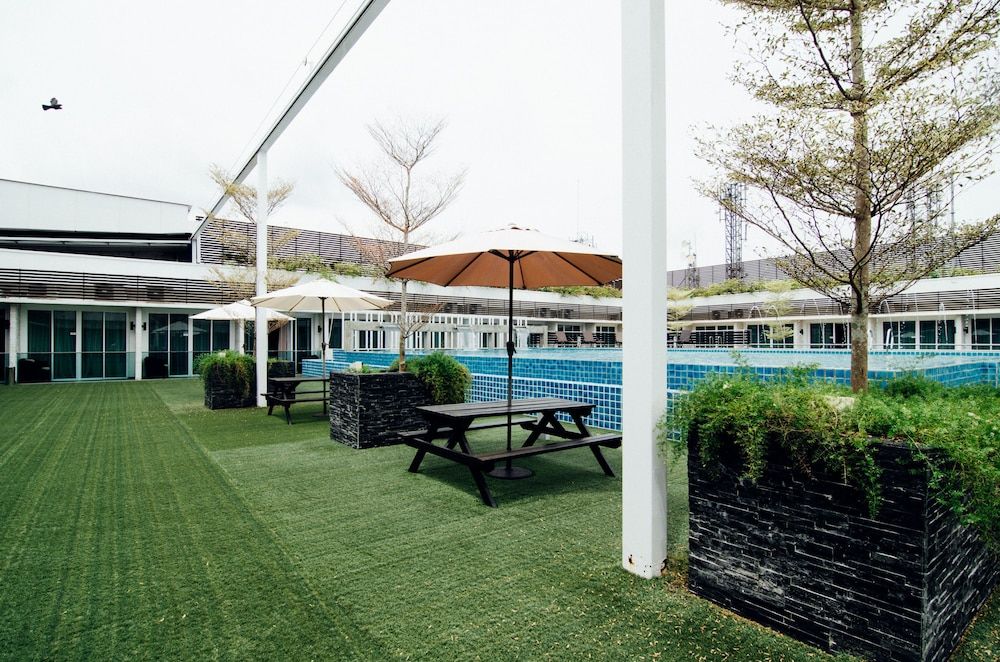 Sfera Hotel 3 estrellas en Lumut