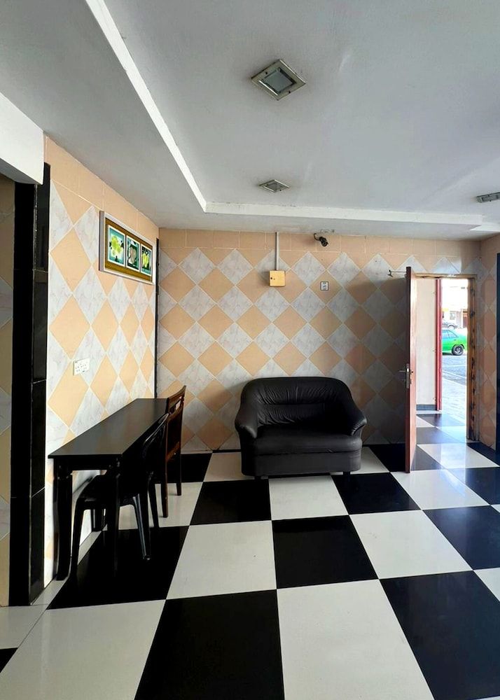 Bukit Beruntung Business Hotel 3