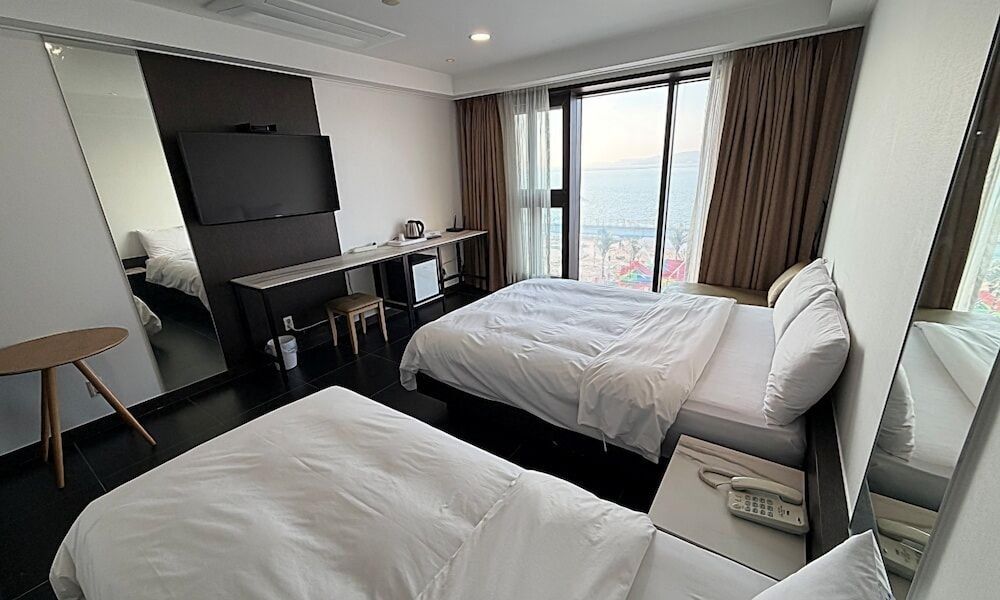 Premiers Hotel 3