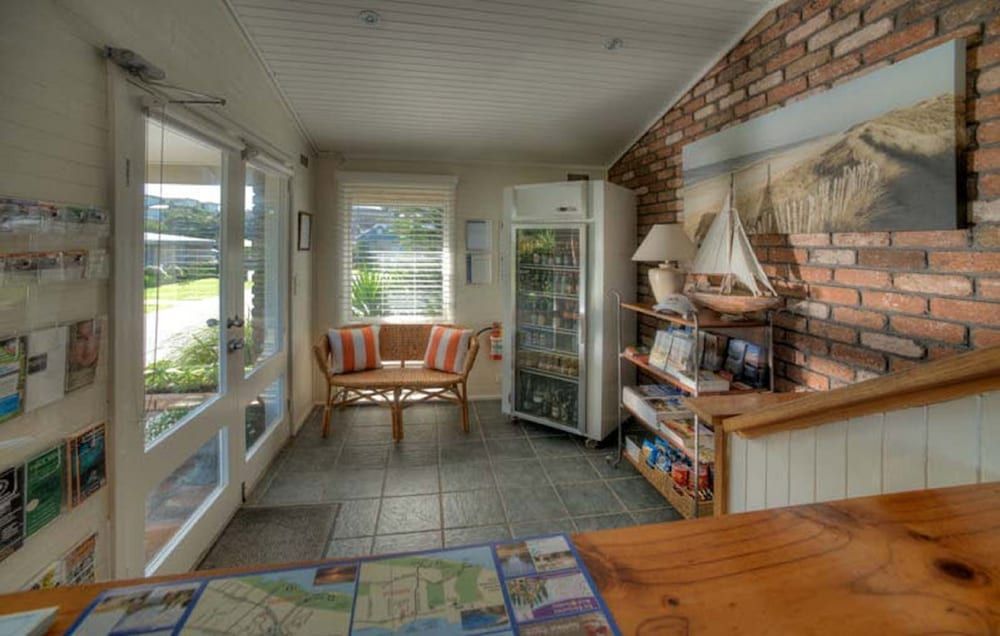 Sorrento Beach Motel 2