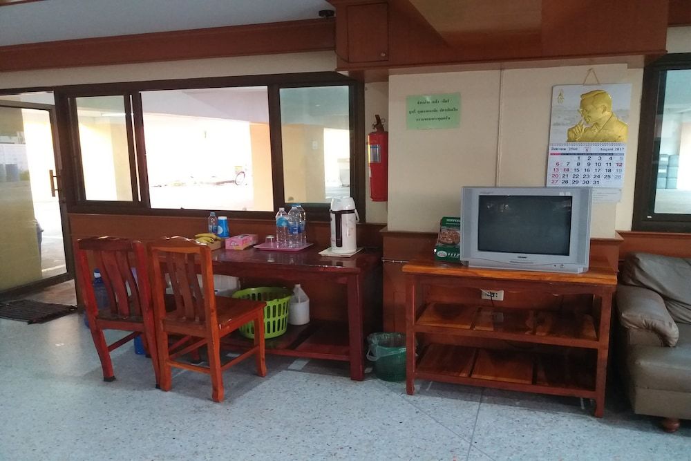 Chaiyaphruk Grand Hotel 2