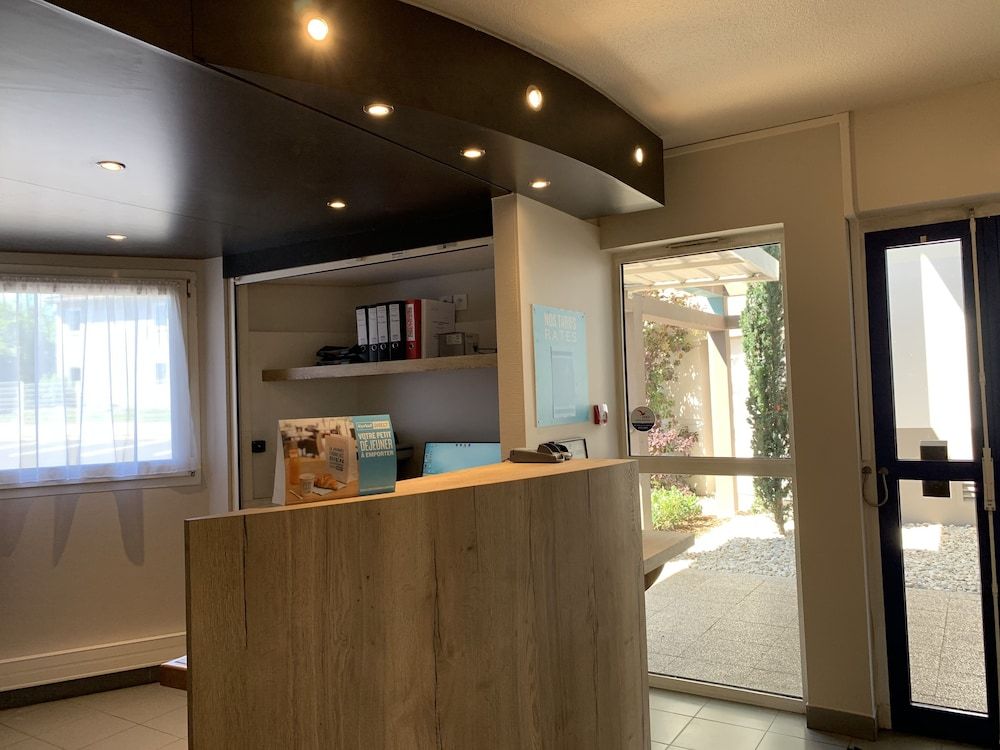 Kyriad Direct Clermont Ferrand Nord - Gerzat 3