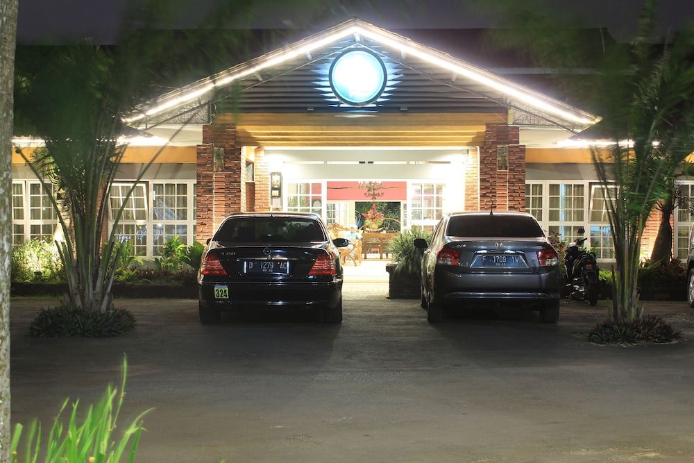Mandalawangi Hotel 1