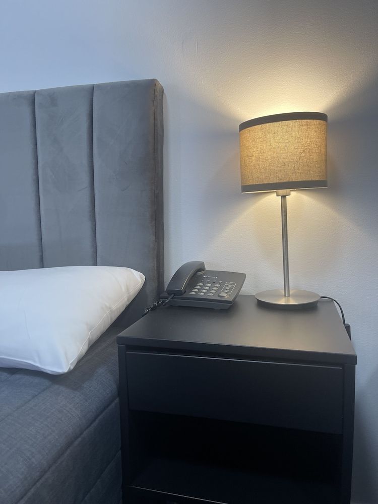 City West Motel 3