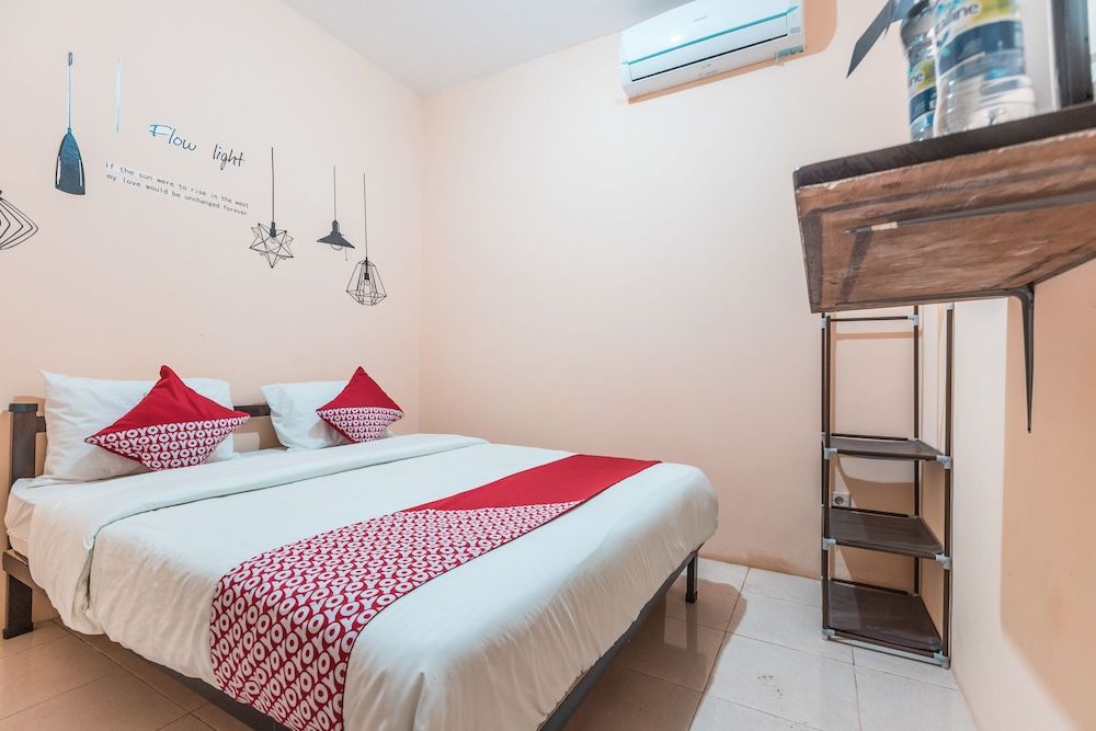 Hotel O Eden Guest House 2 estrellas en Depok
