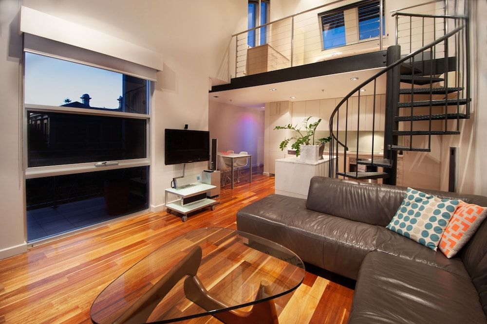Semaphore Blue Apartments 3