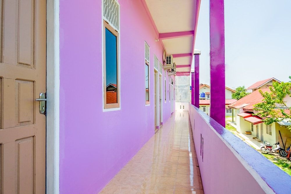 OYO Life 2745 Nabeza House 3