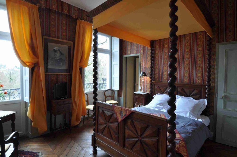 Le Château de la Vierge 3