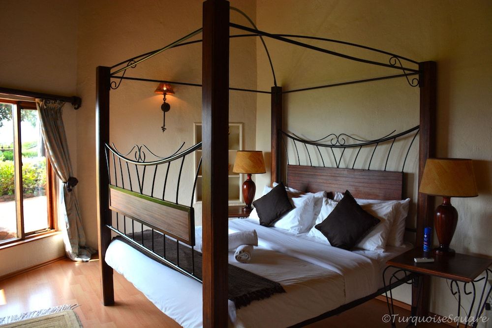 La Montagne Guest Lodge 3