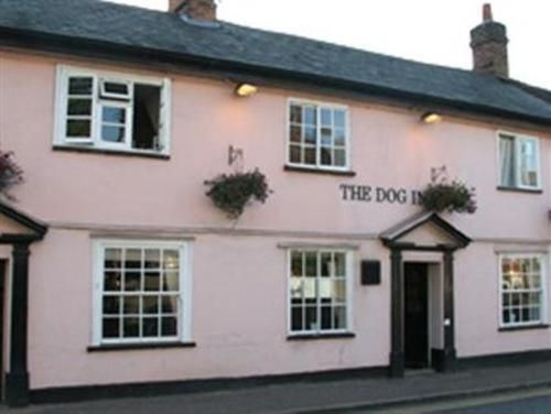 The Dog Inn 3 estrelas em Halstead