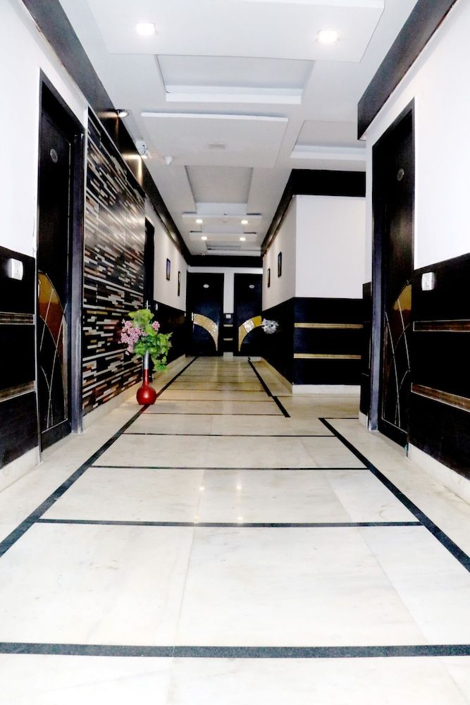 Hotel Riya Palace - Idgah Railway Station Agra 2