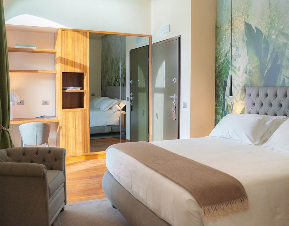 Villa Lario Resort Mandello 2