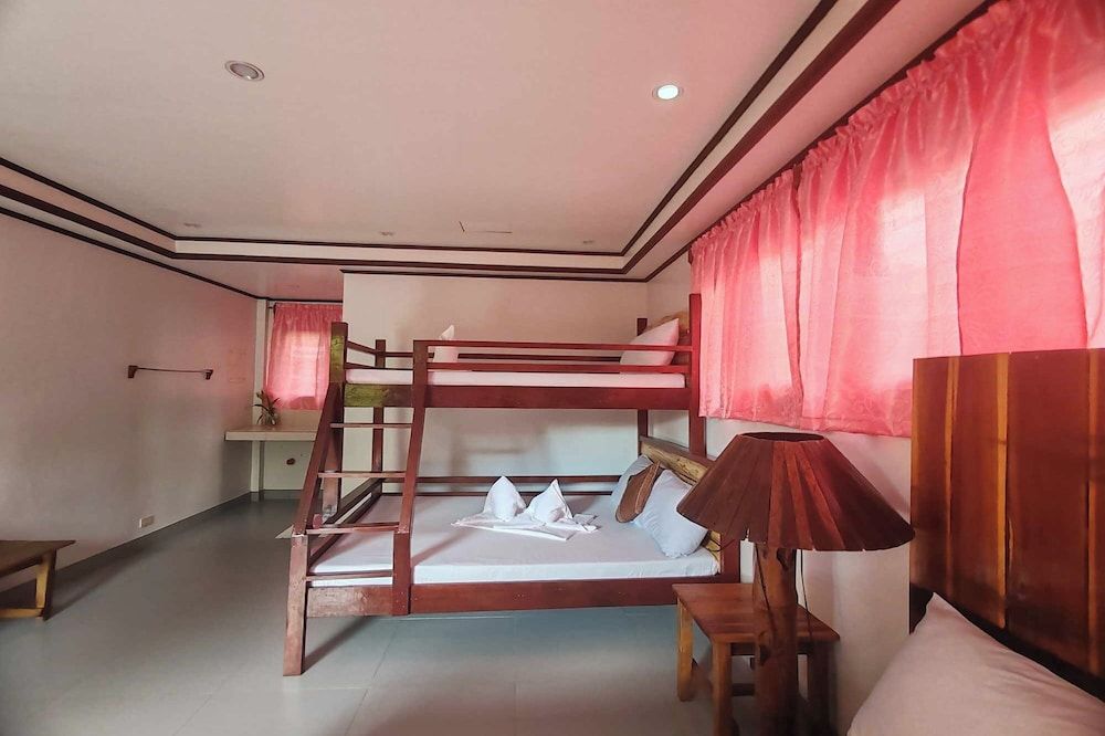 Summer Homes Beach Front Resort and Cottages Port Barton 2