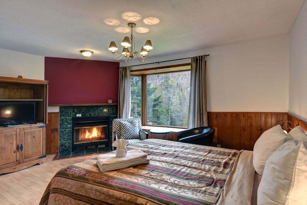 Hôtel du Lac Lenore 2