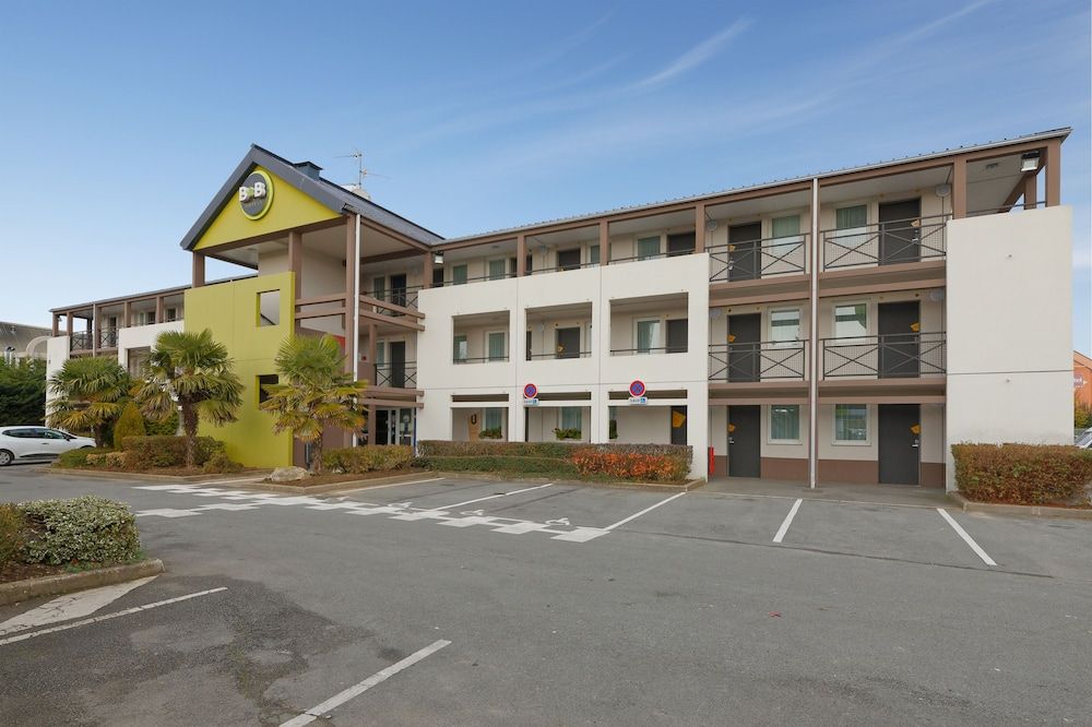 B&B HOTEL Lens Noyelles-Godault 2 estrelas em Noyelles-Godault