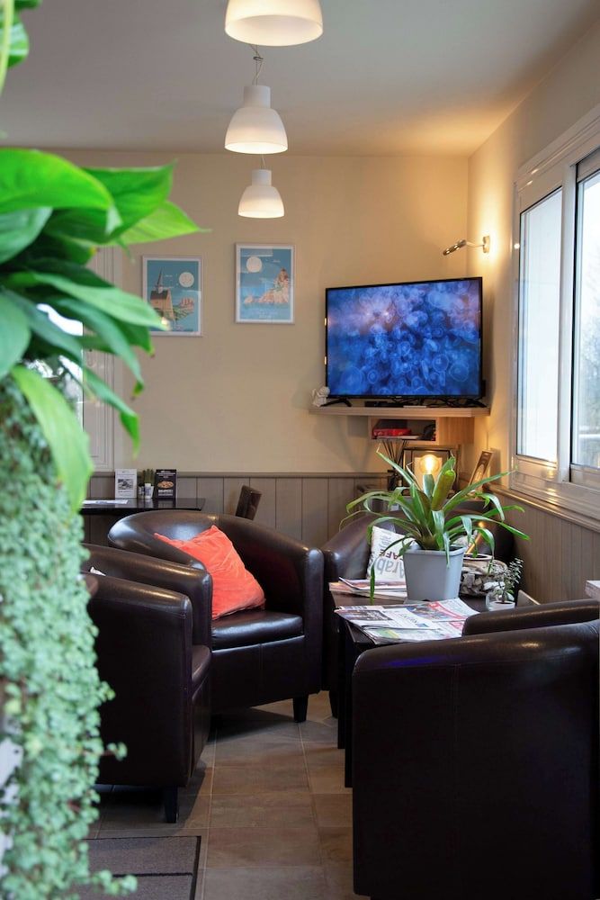 Brit Hotel Lannion Perros 2