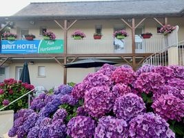 Brit Hotel Lannion Perros