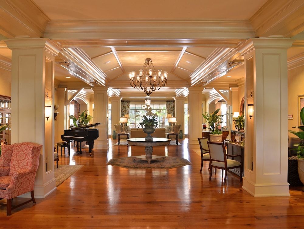 The Inn & Club at Harbour Town 2