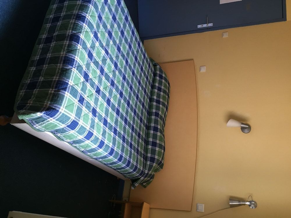 Hôtel & Résidence Avermes 3