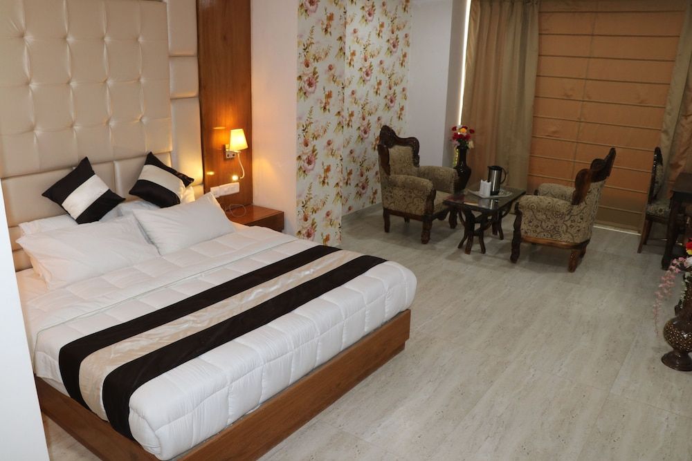 Royal Park Resorts 3