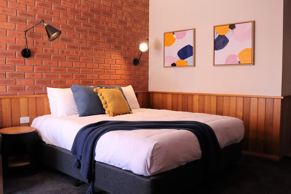 Golden River Motor Inn 2