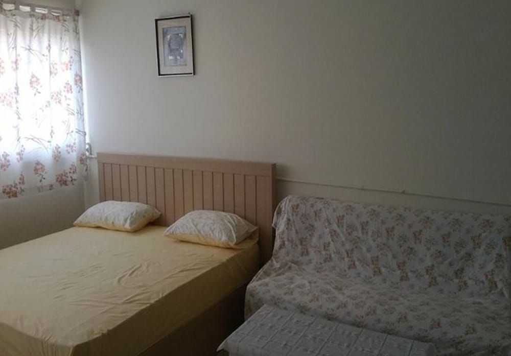 Room in Apartment - Popular Palace in Don Mueang Bangkok -1 estrellas en Bangkok