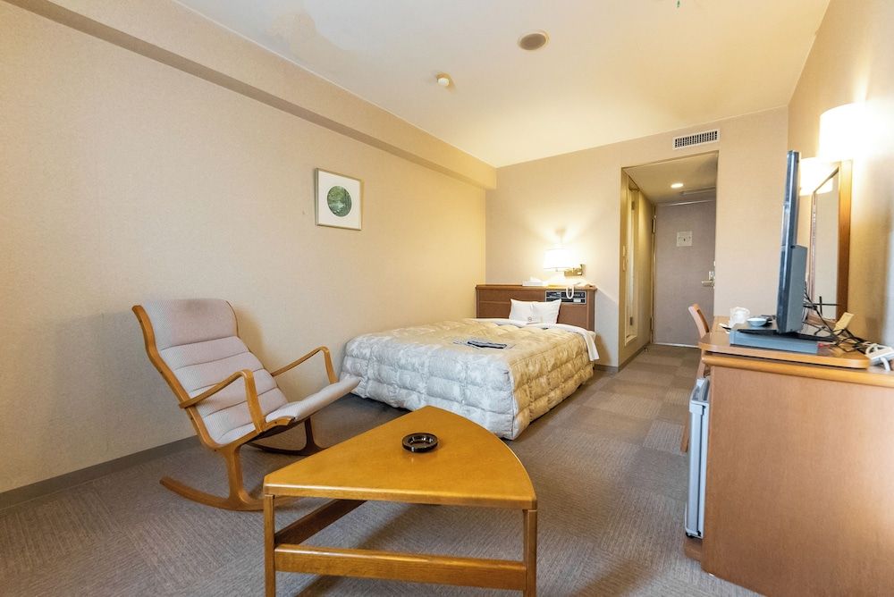 Tendo Central Hotel 3