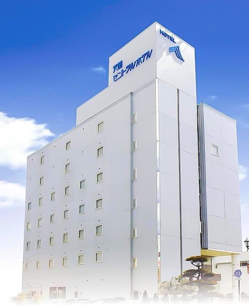 Tendo Central Hotel 2 estrelas em Tendo