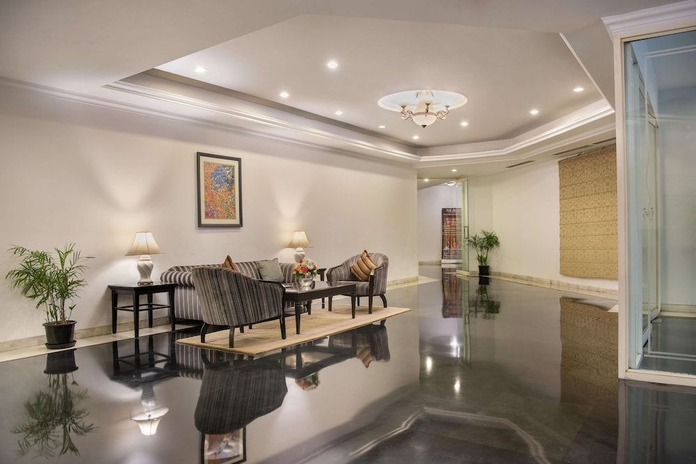 Sarovar Portico Surajkund Faridabad 2