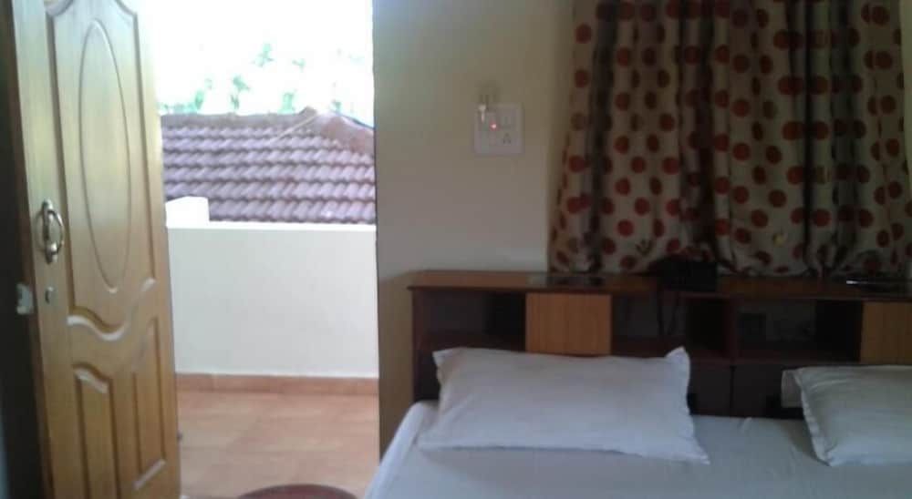 Ancora Beach Resort 3