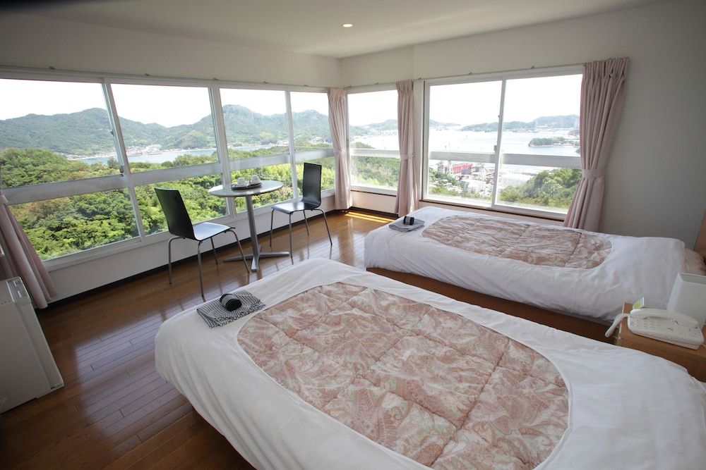 Hotel Innoshima 1