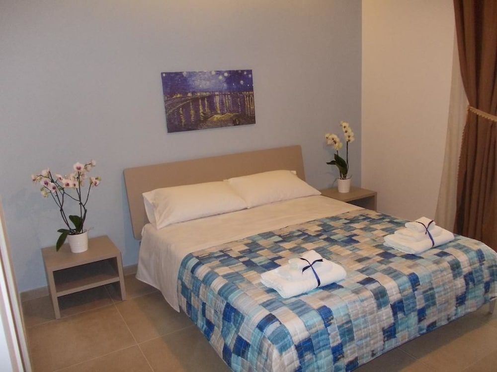 Villa Lauro Luxury B&B 3