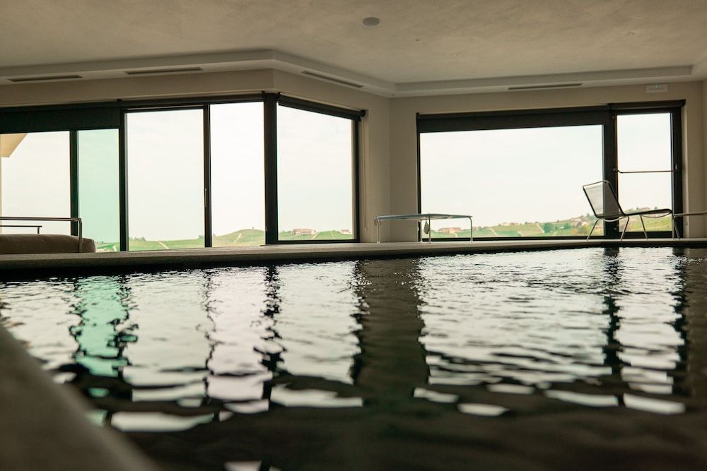 Casa Nicolini Albergo Ristorante 3 estrelas em Alba