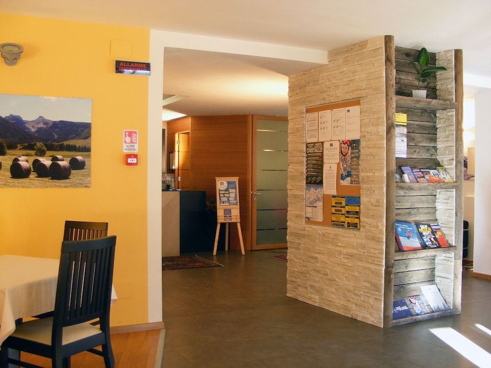 Dolomiti Chalet Hotel 3