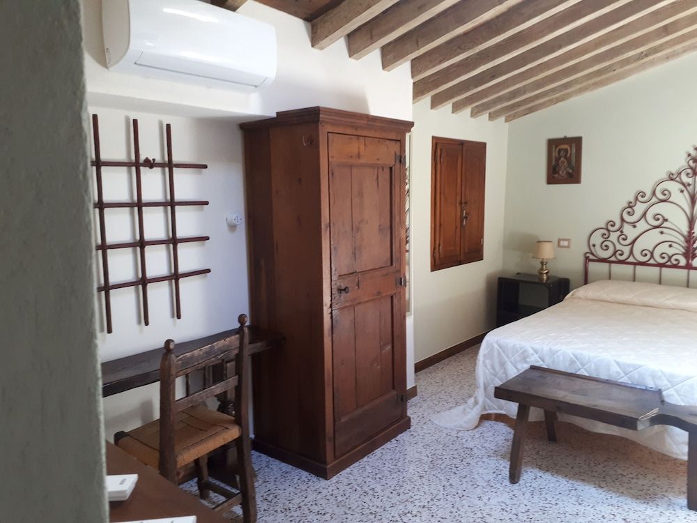 Dolce Rosa  Centro Storico 3