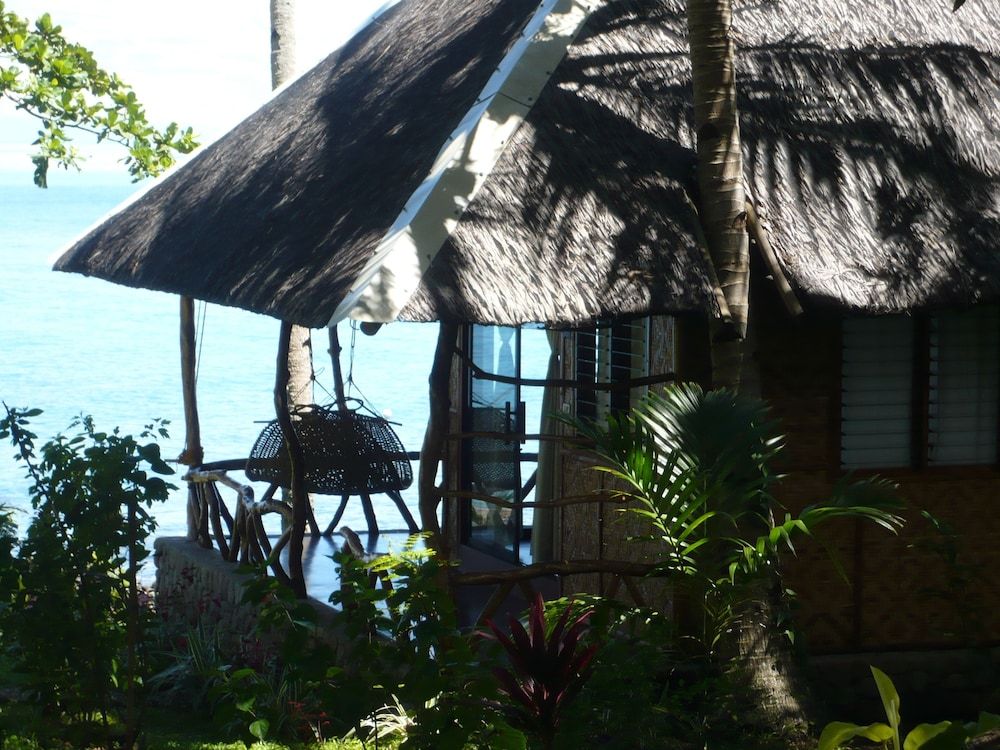 Camiguin Volcan Beach Eco Retreat & Dive Resort 3