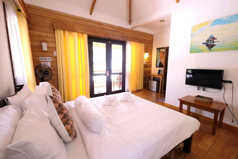 White Villas Resort 3