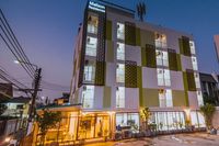 Malizon Hotel & Residences