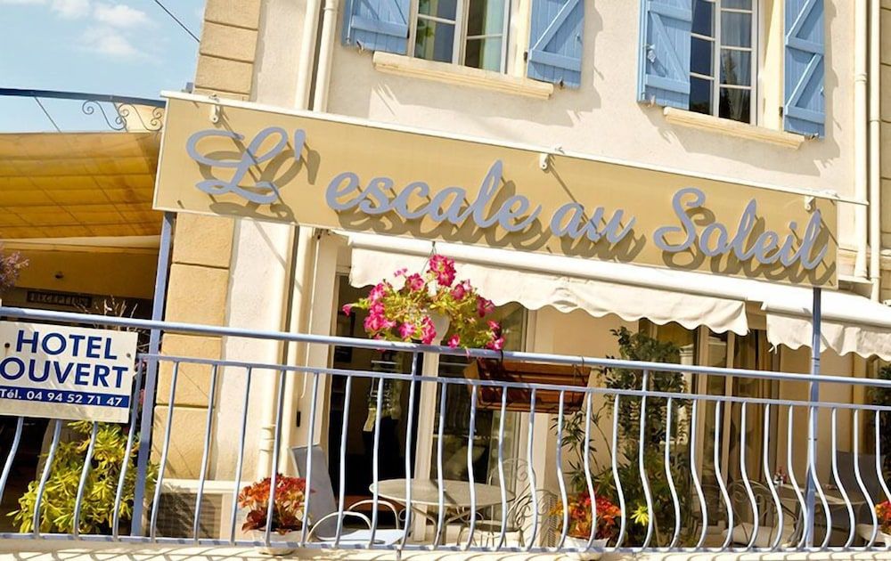 Escale au soleil Hôtel et Appartement 2 estrelas em Saint-Aygulf