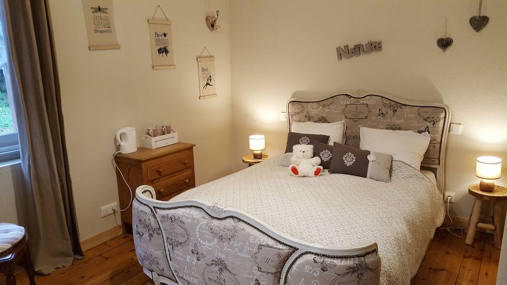 Les iris Chambres D Hôtes 3