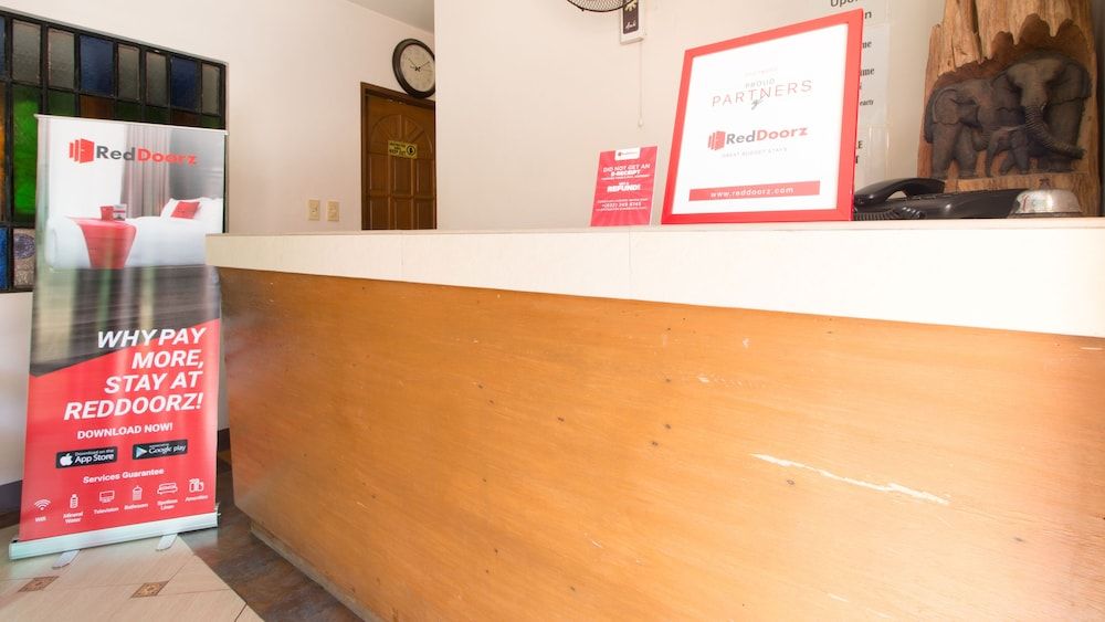 RedDoorz @ Teofila Lodge 3