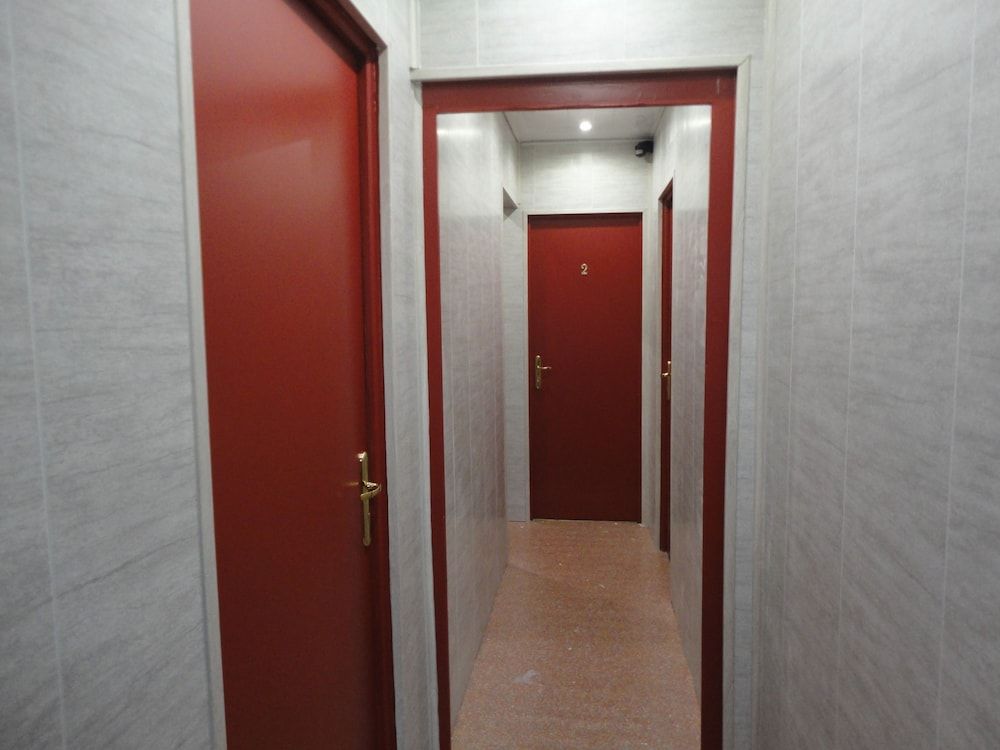 Hôtel des Deux Gares 2