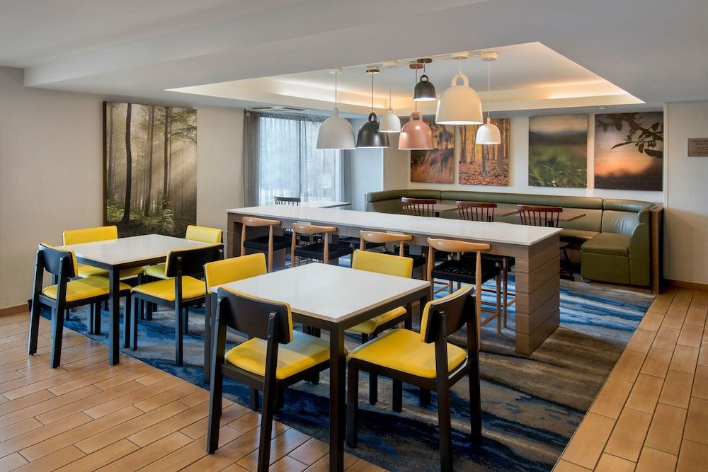 Fairfield by Marriott Rochester Henrietta/University Area 2